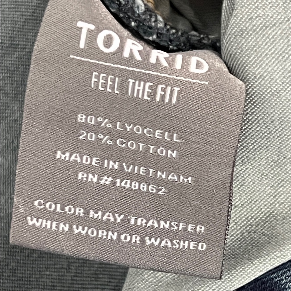 Torrid Deep Blue Skinny Jeans - Picture 8 of 9